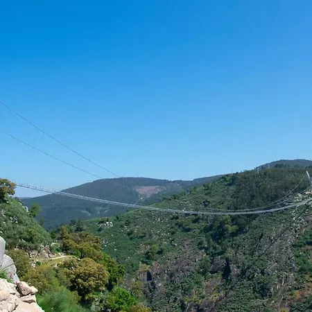 בית נופש Quinta Do Lodao *